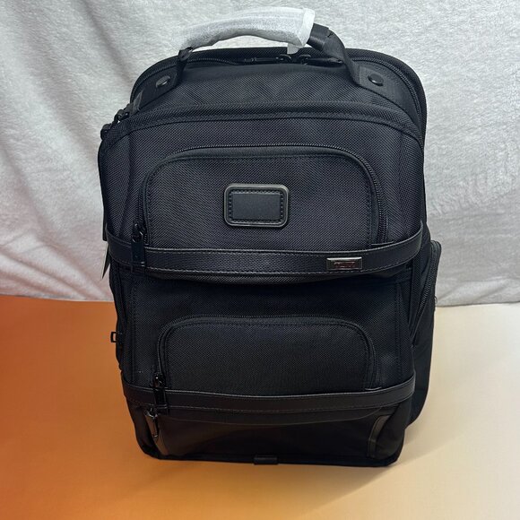 tumi 3 in 1 backpack Unisex Tumi Brief Pack, Black 1, One Size : Electronics Exterior pockets allow for quick access to frequently used items like phones Tumi Alpha 3 Flap Backpack